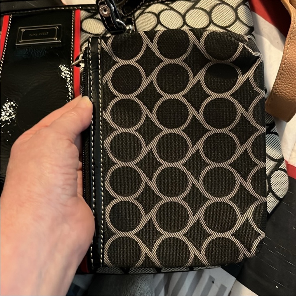 Nine West NWOT Tote - Picture 5 of 5